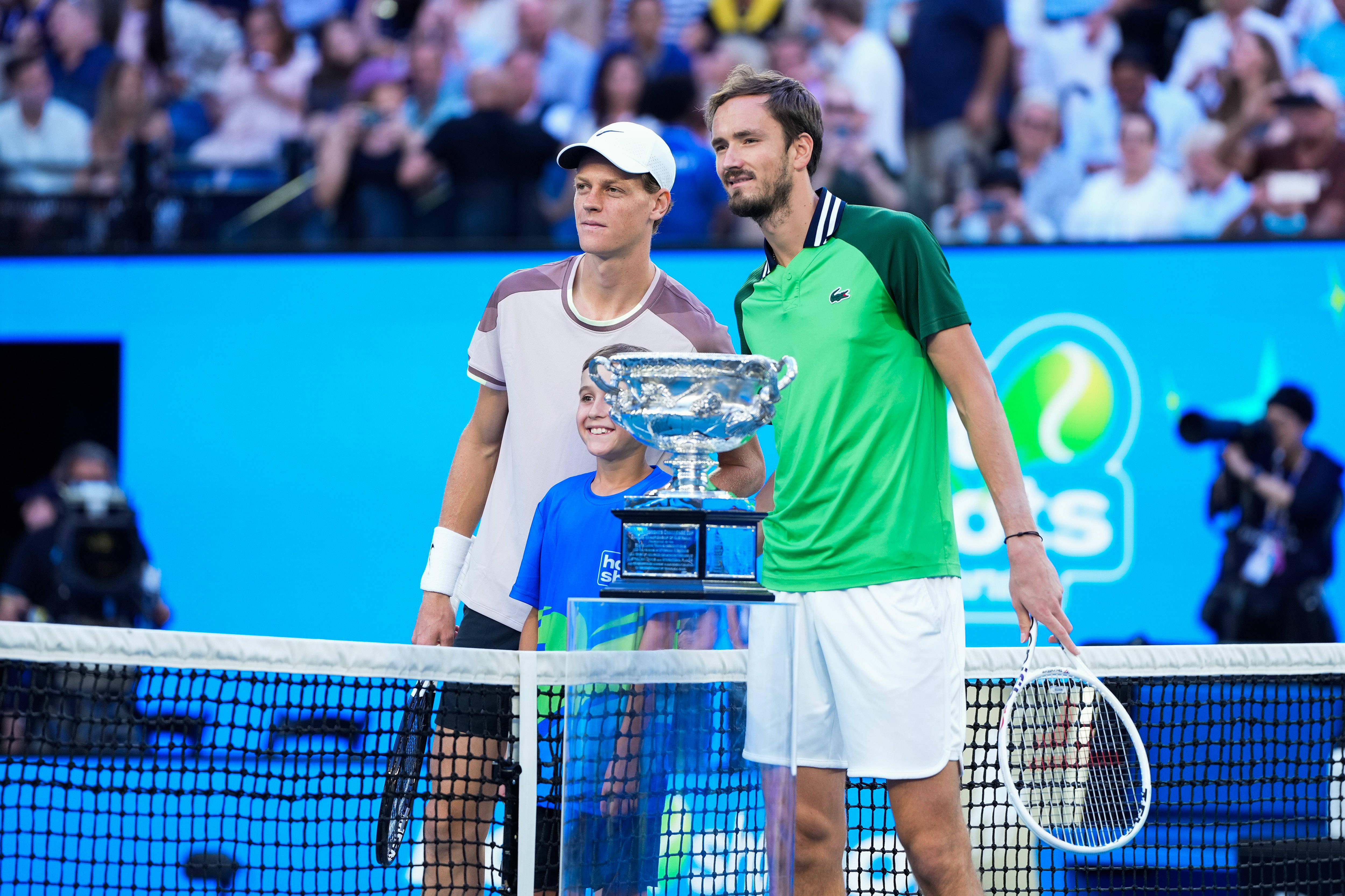 澳网横扫戴维斯杯，辛纳扛起全队