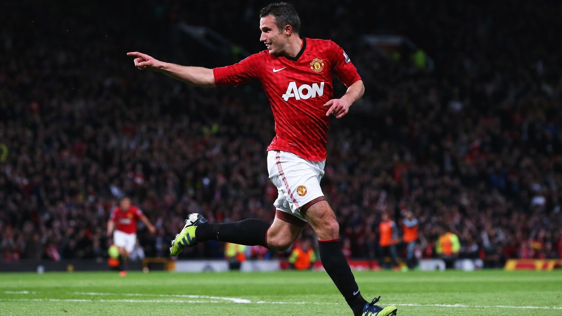 ayx世界杯2026-奥运周期关键战之夜，京多安扛起全队，当队长袖标成为一座城市的脊梁